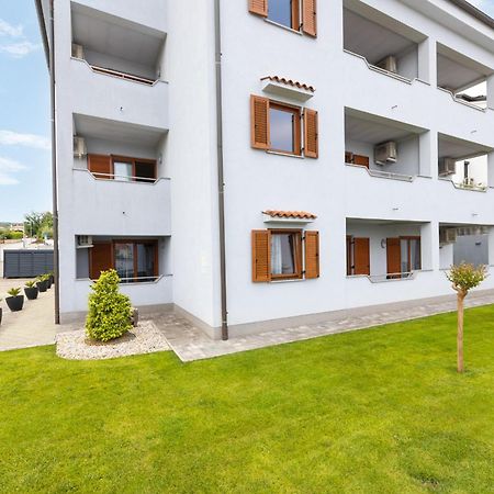 Apartments Kvarner 2 Малинська Екстер'єр фото