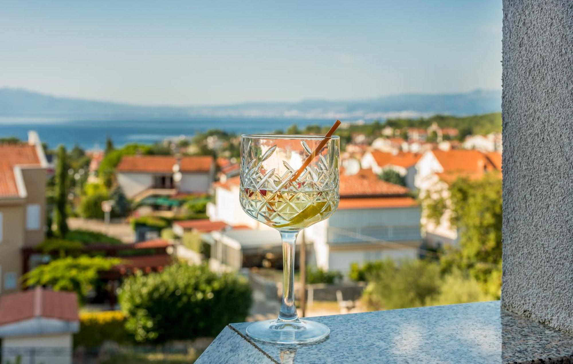 Apartments Kvarner 2 Малинська Екстер'єр фото