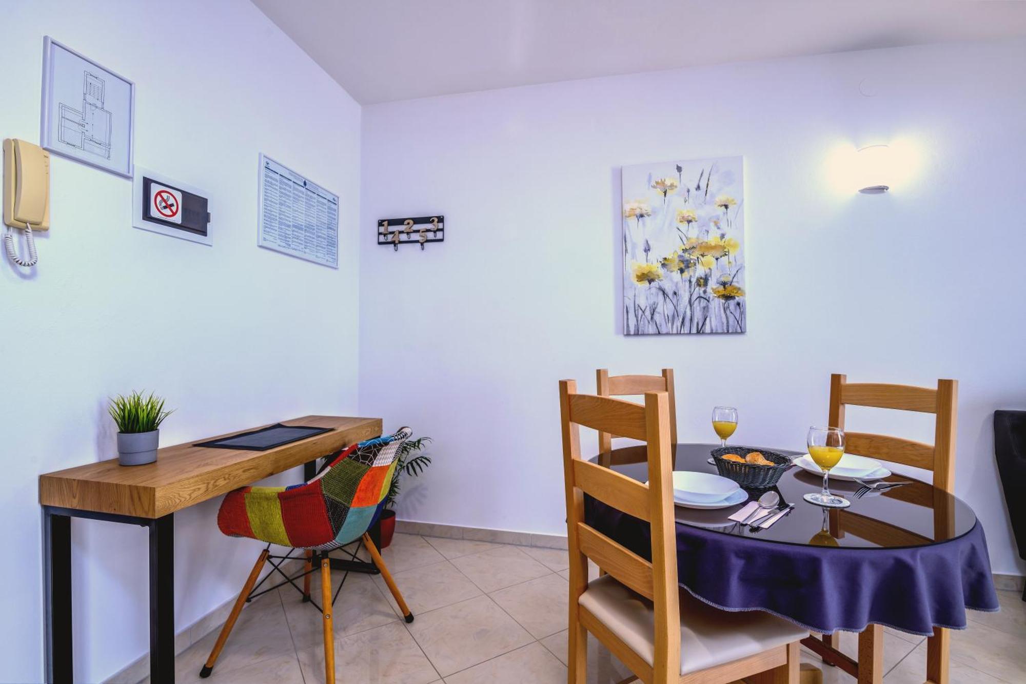 Apartments Kvarner 2 Малинська Екстер'єр фото