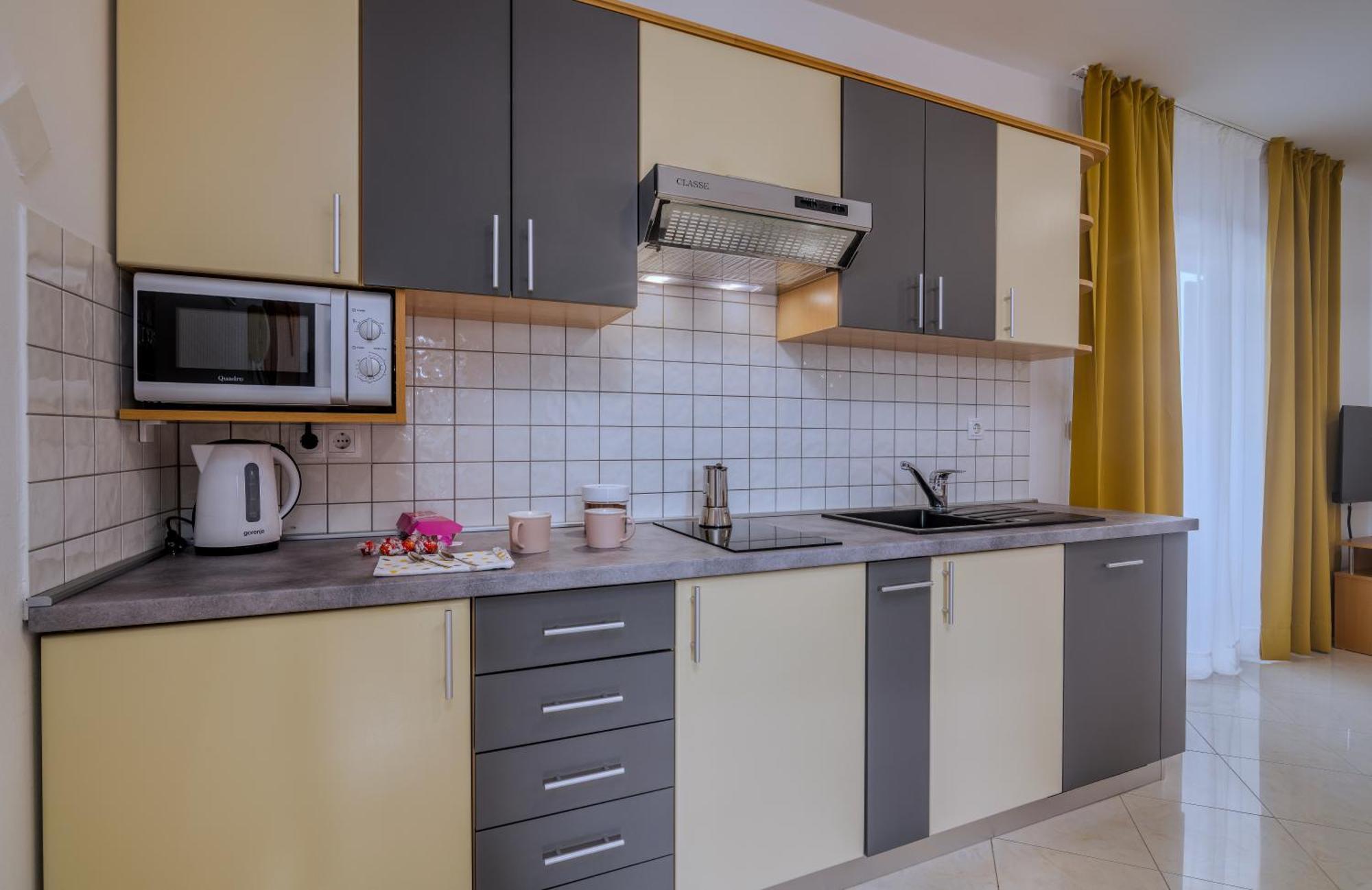 Apartments Kvarner 2 Малинська Екстер'єр фото