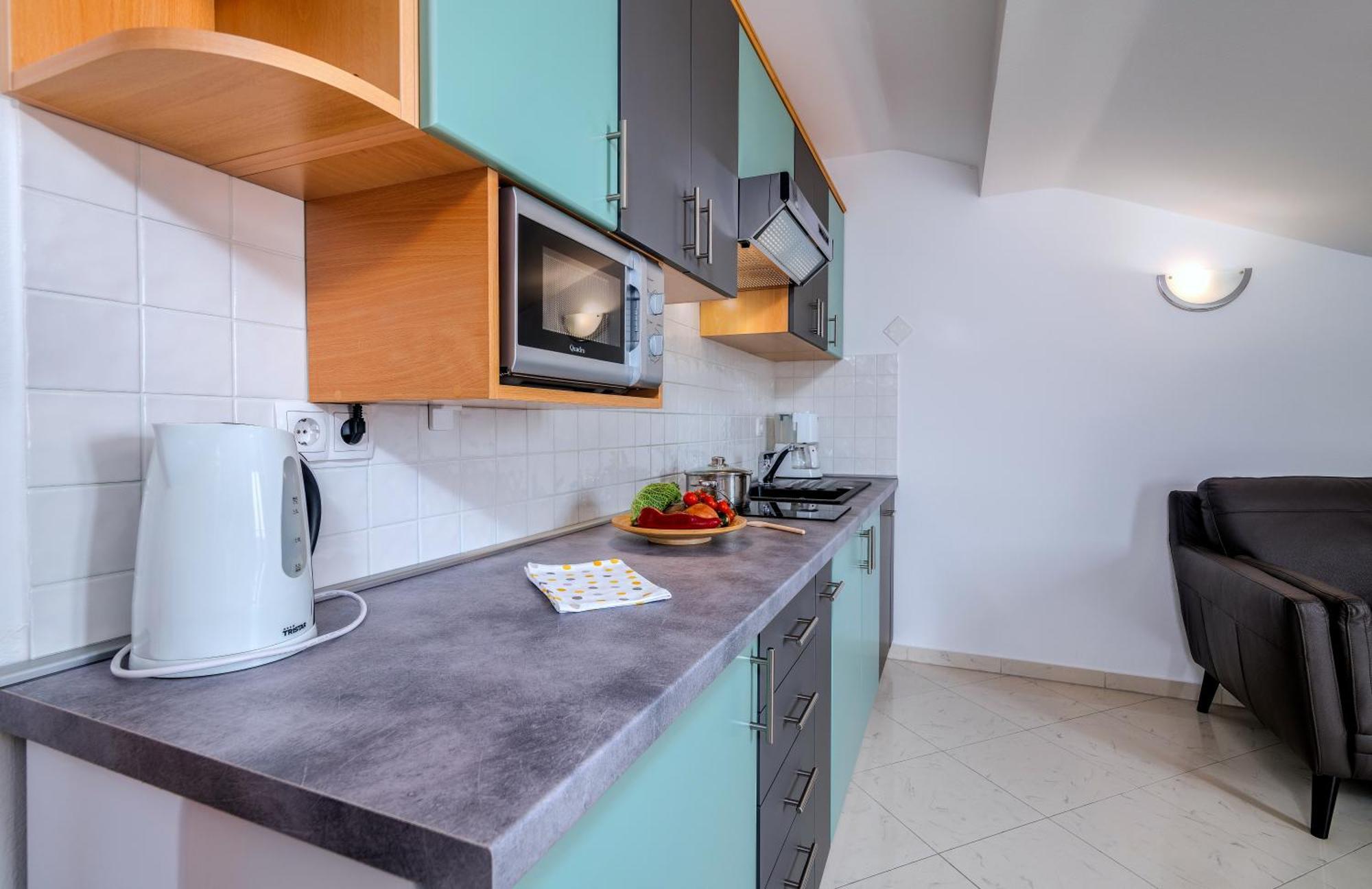Apartments Kvarner 2 Малинська Екстер'єр фото