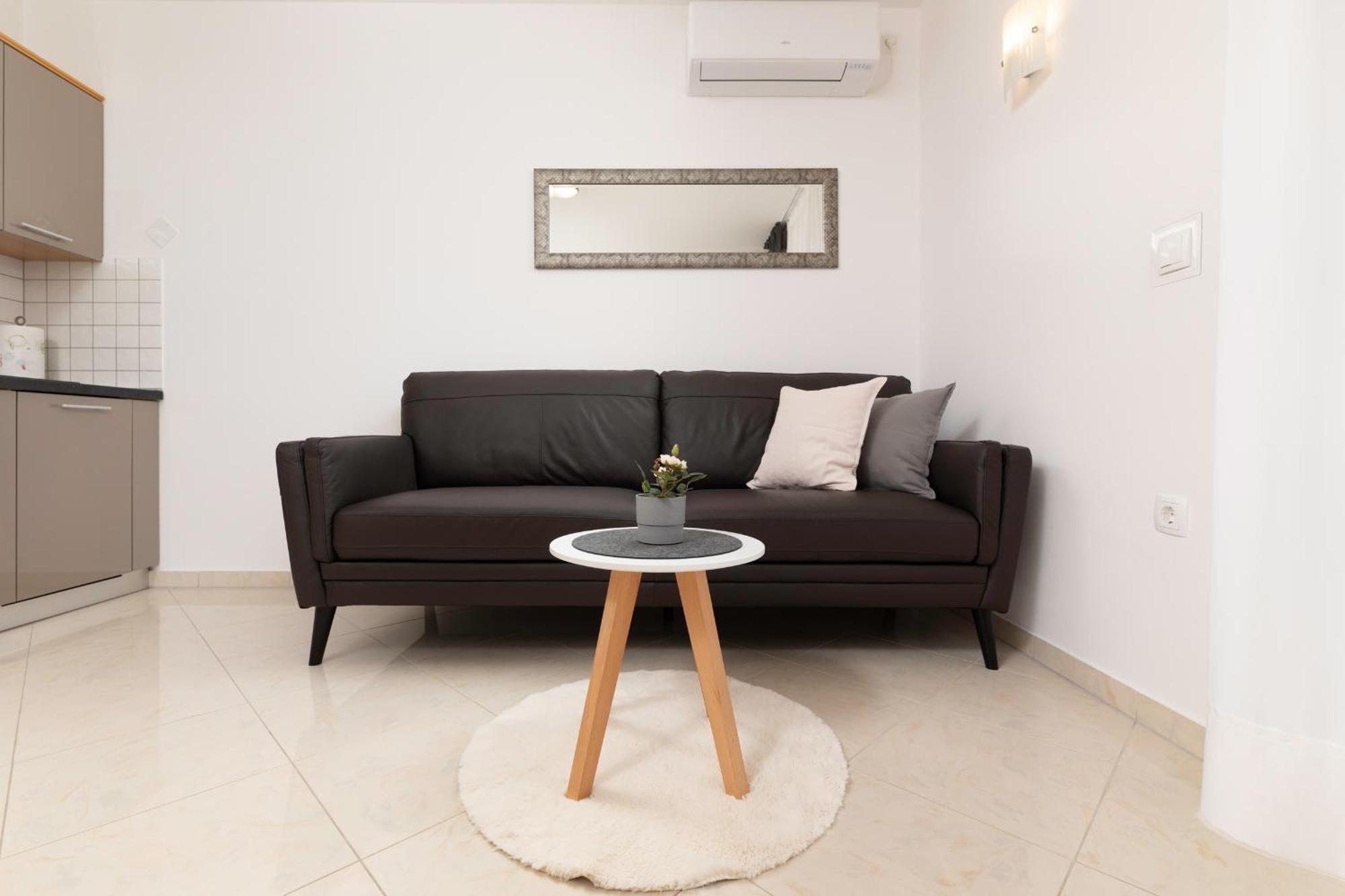 Apartments Kvarner 2 Малинська Екстер'єр фото