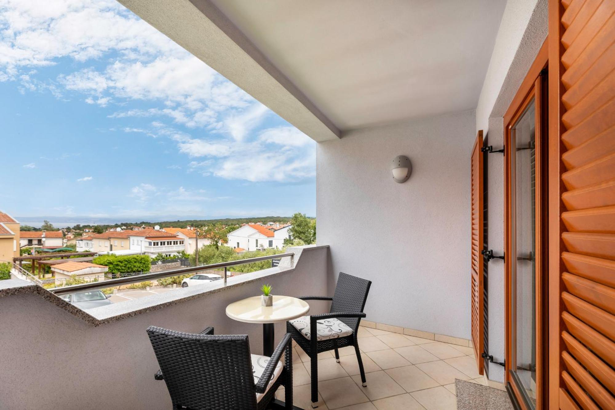 Apartments Kvarner 2 Малинська Екстер'єр фото